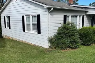 191 Circle St, Millers Creek, NC 28651 - Photo 2