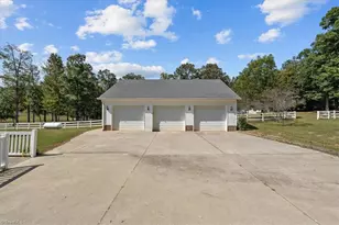 194 Fawns Rest Rd, Siler City, NC 27344 - Photo 8