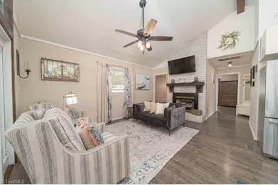 118 Rock Harbor Drive, Lexington, NC 27292 - Photo 6