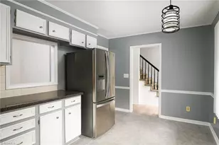 3138 Burke Mill Ct, Winston-Salem, NC 27103 - Photo 8