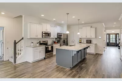 8663 Stone Valley Drive, Clemmons, NC 27012 - Photo 10