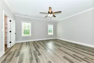 7900 Pate Dr, Oak Ridge, NC 27310 - Photo 24