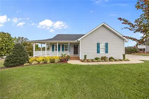 1629 Alyece Ct, Burlington, NC 27215 - Photo 2