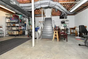 6204 Muirfield Dr, Greensboro, NC 27410 - Photo 38