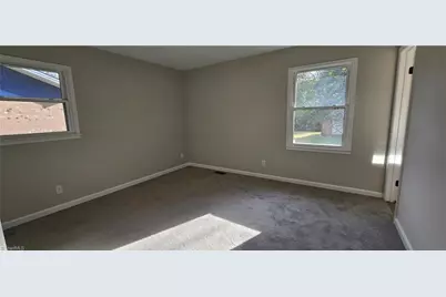 1746 Stoneybrook Drive, High Point, NC 27265 - Photo 32