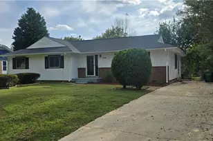 1746 Stoneybrook Dr, High Point, NC 27265 - Photo 4