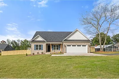 275 Lenalan Drive, Lexington, NC 27295 - Photo 2