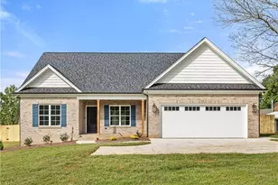 275 Lenalan Dr, Lexington, NC 27295 - Photo 1