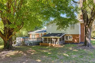 4502 Bromley Dr, Greensboro, NC 27406 - Photo 28