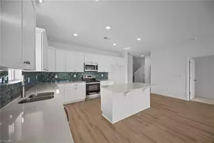 6905 Steeplegate Dr, Burlington, NC 27215 - Photo 14