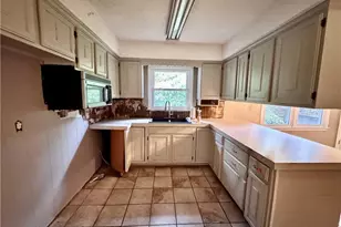 215 Cardinal Ln, Ronda, NC 28670 - Photo 8