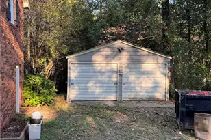 215 Cardinal Ln, Ronda, NC 28670 - Photo 16