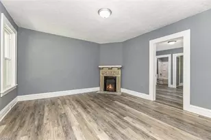 522 N Scales St, Reidsville, NC 27320 - Photo 2