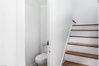 609 Mount Vernon Avenue, Winston-Salem, NC 27101 - Photo 8