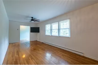 5405 Fieldswood Drive, Greensboro, NC 27406 - Photo 10