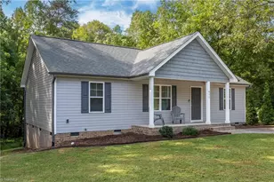 411 Gene Hairston St, Madison, NC 27025 - Photo 2