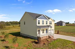 3608 Steeplegate Ct, Burlington, NC 27215 - Photo 2