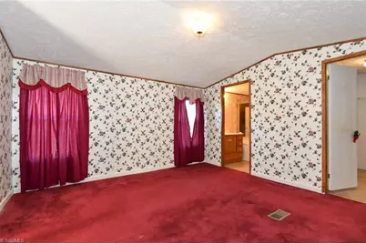 421 Wil O Pat Road, Reidsville, NC 27320 - Photo 12