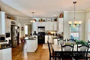3007 Maple Branch Dr, High Point, NC 27265 - Photo 8