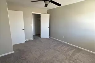 32 Forsyth St, Thomasville, NC 27360 - Photo 4