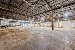 4929 W Market St, Greensboro, NC 27407 - Photo 16