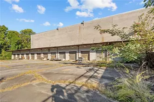 4929 W Market St, Greensboro, NC 27407 - Photo 22