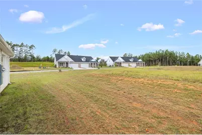 301 Beeson Court, Clemmons, NC 27012 - Photo 32