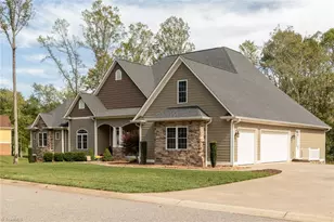 203 Monk Ct, North Wilkesboro, NC 28659 - Photo 50