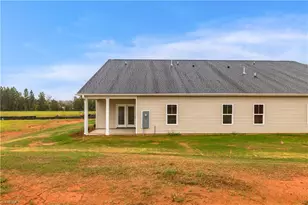 303 Beeson Ct, Clemmons, NC 27012 - Photo 32