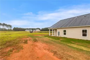 303 Beeson Ct, Clemmons, NC 27012 - Photo 34