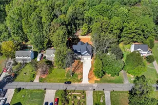 2065 Pembrooke Forest Dr, Winston-Salem, NC 27106 - Photo 48