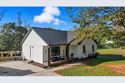 218 Taylor Street, Yadkinville, NC 27055 - Photo 44