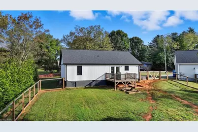 218 Taylor Street, Yadkinville, NC 27055 - Photo 42