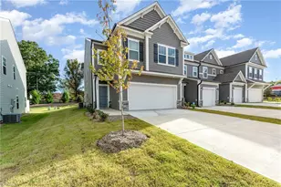 4023 Aster Pt Ct, Pfafftown, NC 27040 - Photo 2