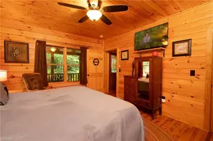 901 Mile High Lake Rd, West Jefferson, NC 28694 - Photo 16