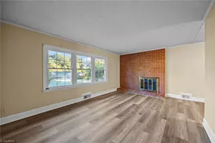 615 Paris St, Graham, NC 27253 - Photo 6