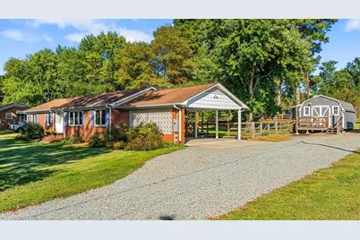 1905 Cardinal Crest Road SE, Greensboro, NC 27406 - Photo 2