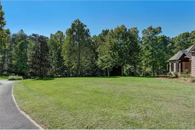 200 W Harris Place, Eden, NC 27288 - Photo 44