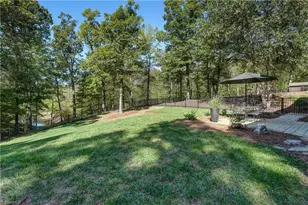 200 W Harris Pl, Eden, NC 27288 - Photo 36