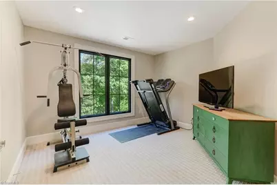 200 W Harris Place, Eden, NC 27288 - Photo 22