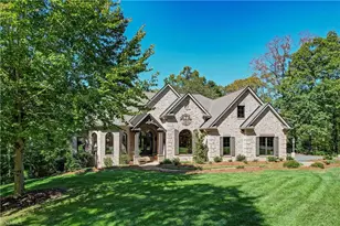 200 W Harris Pl, Eden, NC 27288 - Photo 1