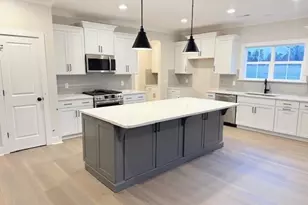 8305 Pyramid Dr, Summerfield, NC 27358 - Photo 10