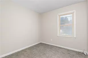 319 E Montcastle Dr, Greensboro, NC 27406 - Photo 20