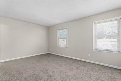 319 E Montcastle Drive #Unit B, Greensboro, NC 27406 - Photo 14