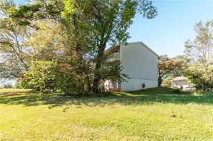 3743 Heathrow Dr, Winston-Salem, NC 27127 - Photo 28