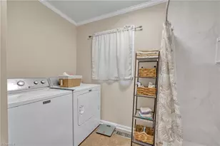 313 Arrowood St SE, Lenoir, NC 28645 - Photo 30