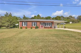 313 Arrowood St SE, Lenoir, NC 28645 - Photo 42