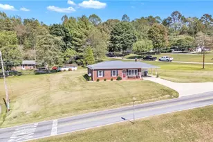 313 Arrowood St SE, Lenoir, NC 28645 - Photo 40