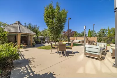 1101 N Elm Street #802, Greensboro, NC 27401 - Photo 18