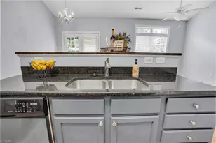 100 Sunset Cir, Greensboro, NC 27408 - Photo 10